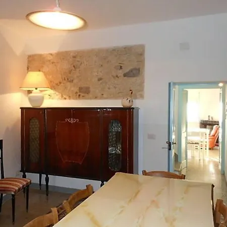 Holiday home Domo Tia Rosina